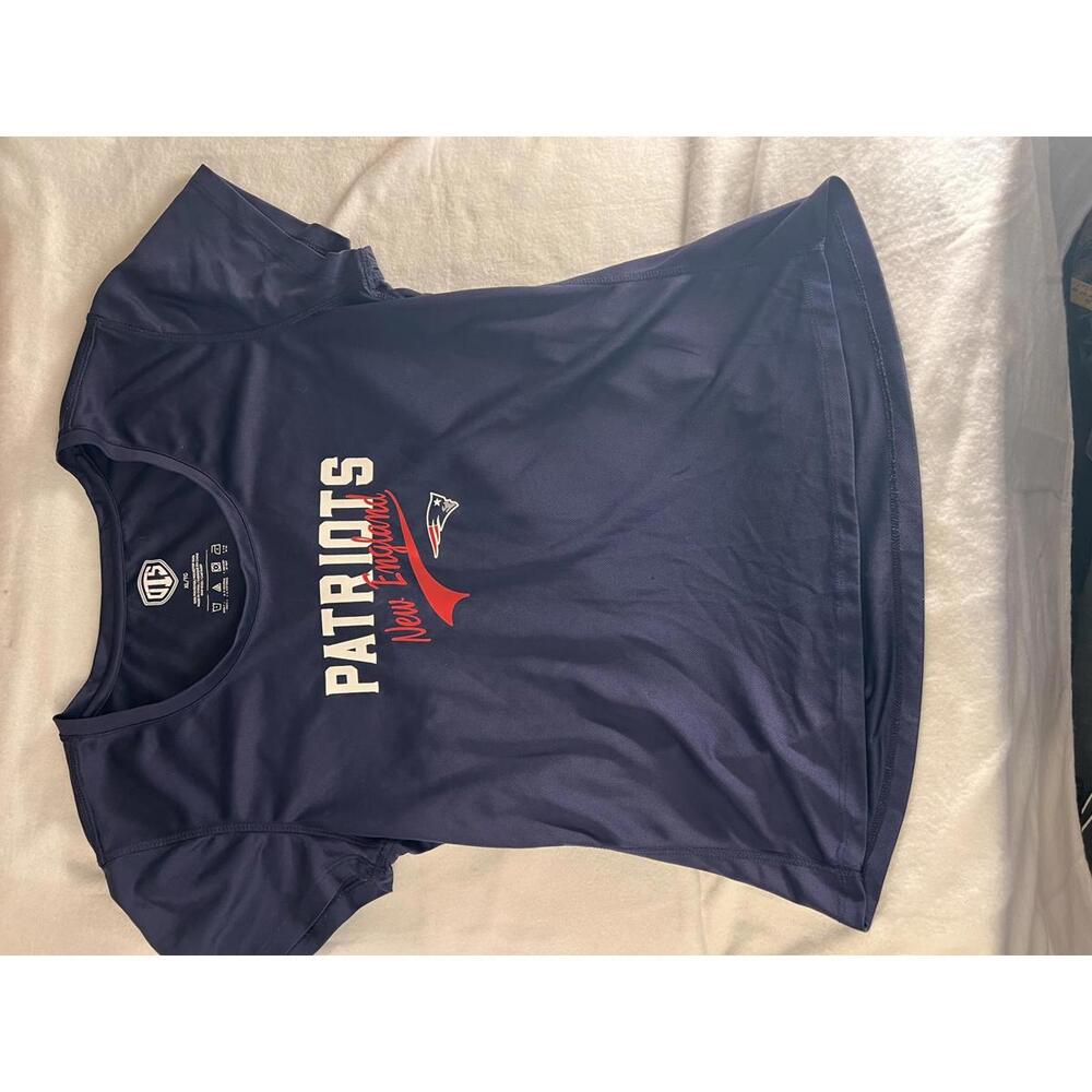 New England Patriots Women's Activewear T-Shirt - XL